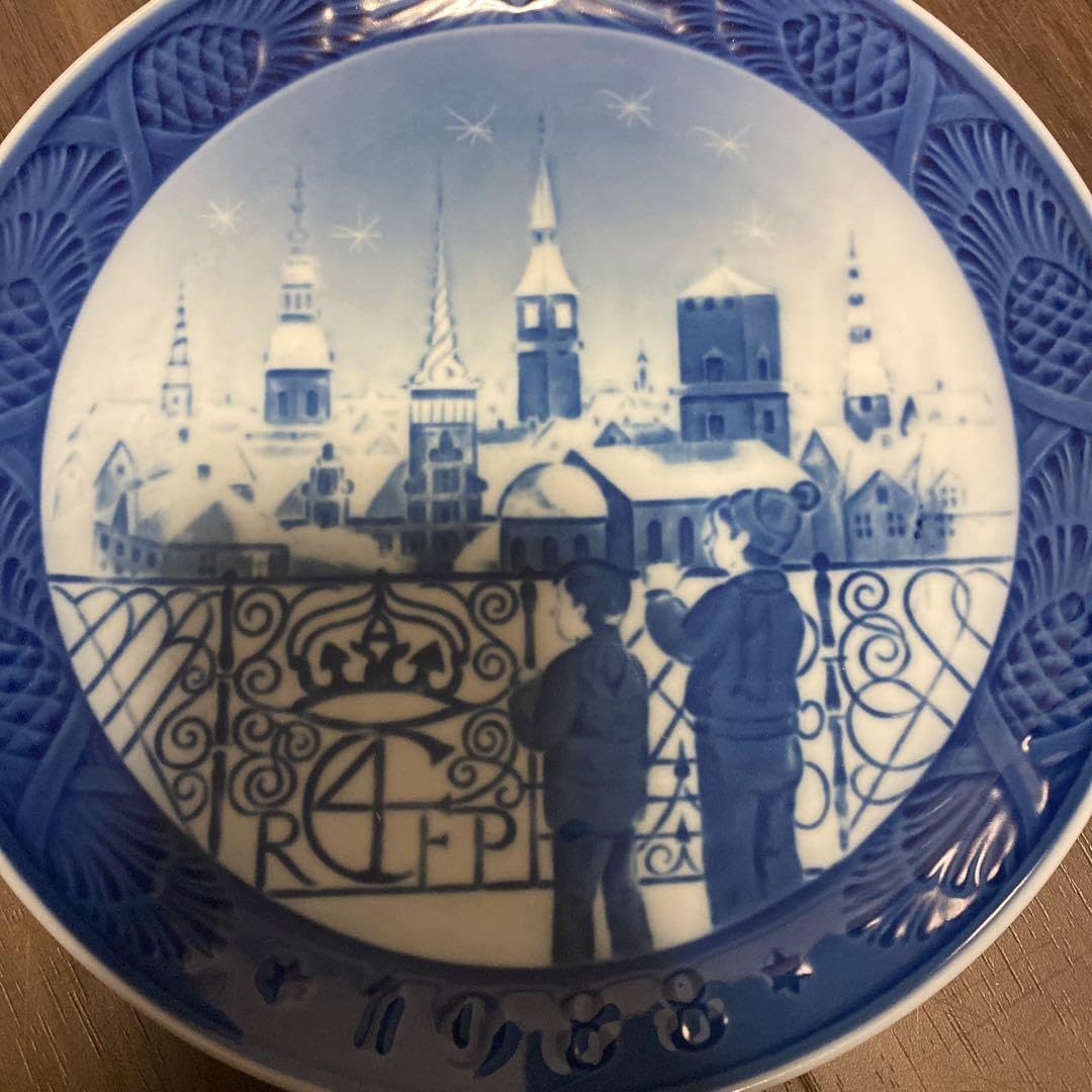 Amazon.co.jp: ロイヤルコペンハーゲン イヤープレート 1988 : ホーム